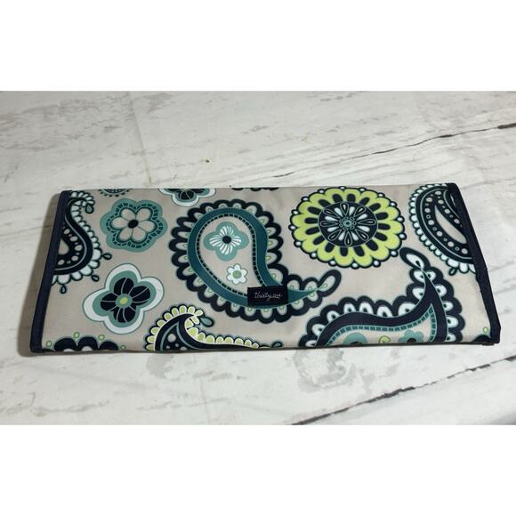 Thirty-One Gifts Blue Paisley Pattern Travel Flat Iron/Curling Iron Holder - Picture 2 of 7